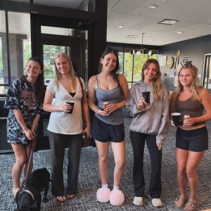 Welcoming home new residents and old residents with some root beer floats. 🍦