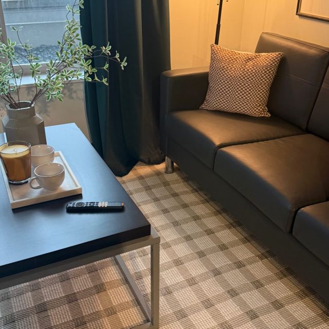 We are so beyond excited to see all of our move ins soon. We’ve been working hard to ensure you can live your best unedited life 🤎

#studenthousing #moveinday #cleaning #leasingagent #lifeofanagent